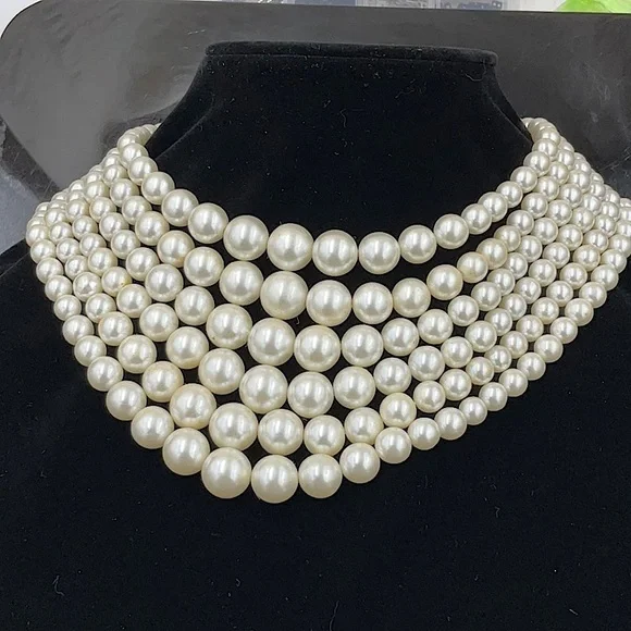 VtgElegant14”-20”SixStrands Graduated White Faux Pearl Necklace WithSilver Clasp - Picture 4 of 5